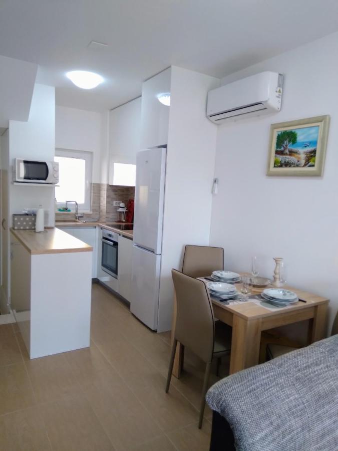Studio Apartment D&D Сплит Екстериор снимка