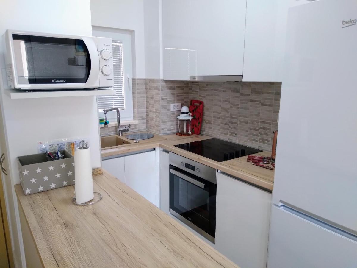 Studio Apartment D&D Сплит Екстериор снимка